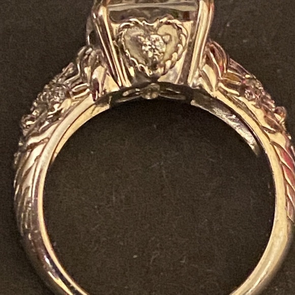 Judith Ripka silver ring - Picture 4 of 8